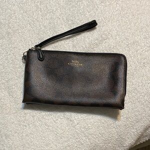 Coach Double Zip Wristlet